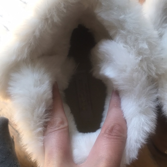 Juicy Couture fur lined boots - Picture 6 of 11